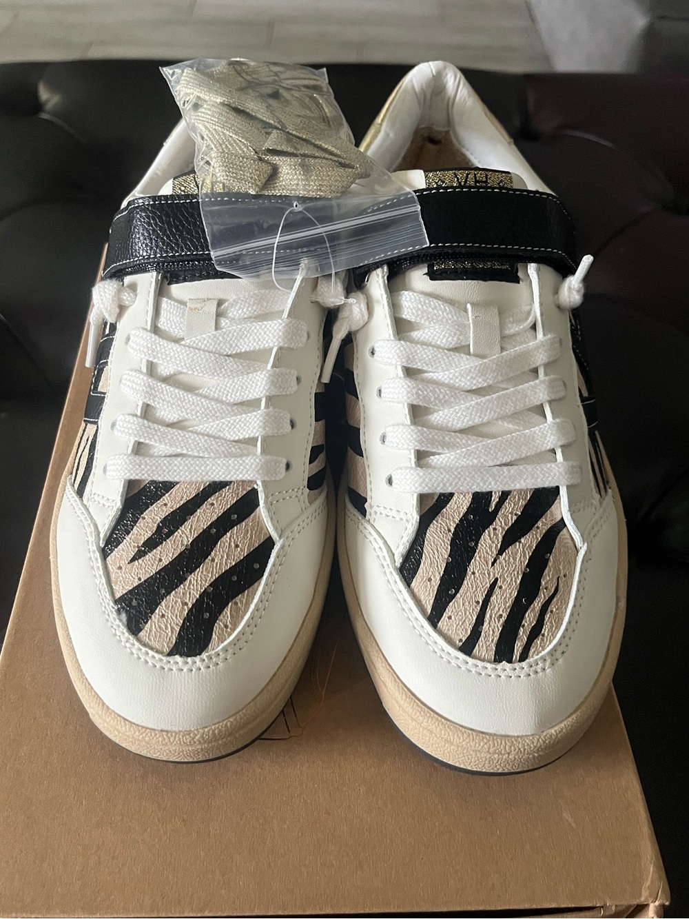 Next White Zebra-Print Low-Top Sneakers with Black Strap Vintage Havana size 7.5